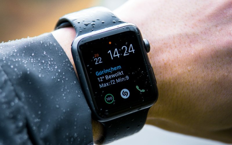 Smart Rings & Biometric Wearables